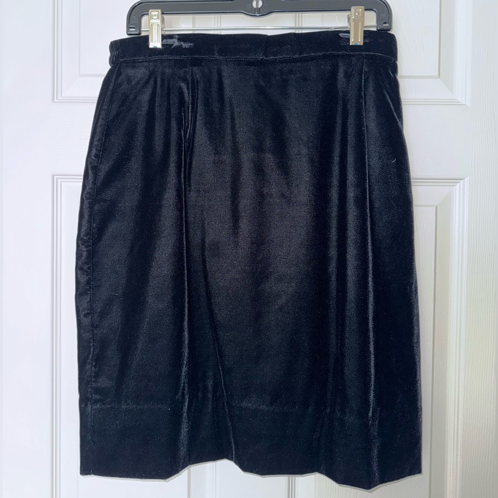 Norton McNaughton Black Velvet Pencil Skirt